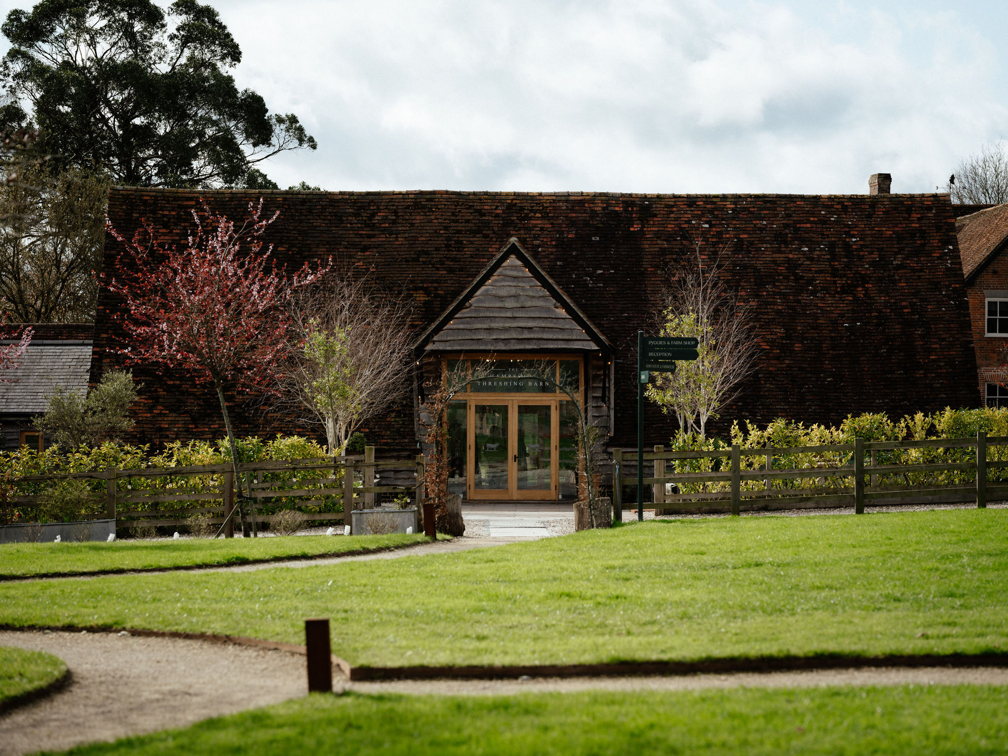 Gallery5 Wedding by Oisin Studios